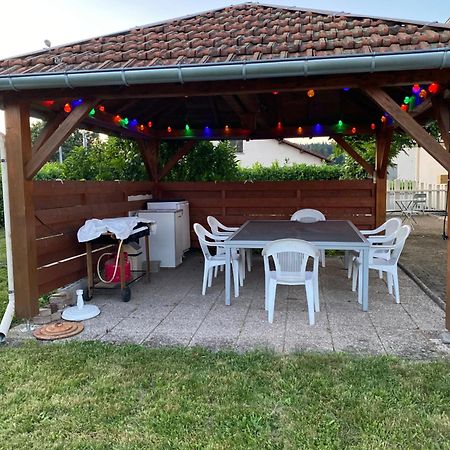 Au Coeur Des Vosges Apartamento Laval-sur-Vologne Exterior foto